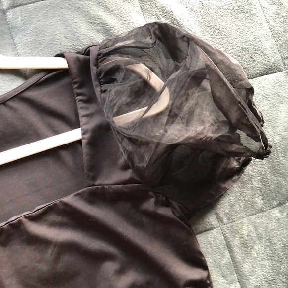 Princess Polly black puff sleeve bodysuit - Picture 5 of 7